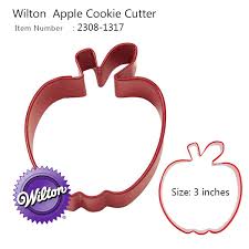 RED 3IN METAL APPLE CUTTER 2308-1317